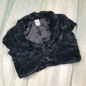 ONLY black faux fur short sleeves crop jacket